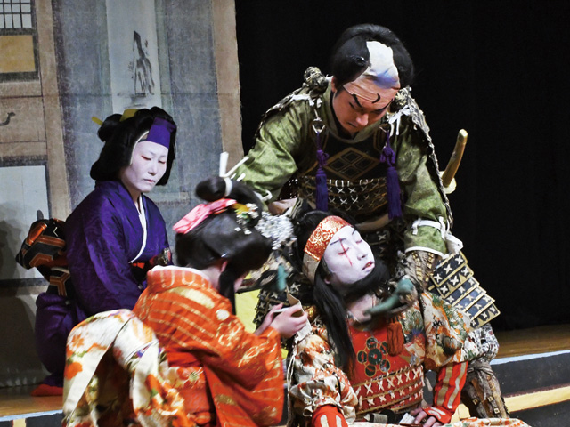 伝統をつなぐ －切山歌舞伎、島田人形浄瑠璃芝居の共演－